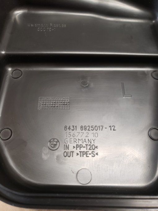 COUVERCLE GAUCHE BOITIER CONDUIT D'AIR HABITACLE