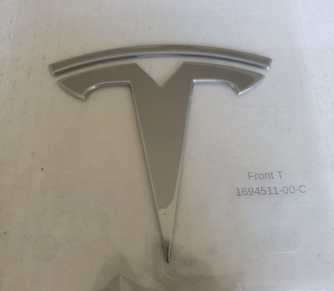 LOGO AVANT TESLA