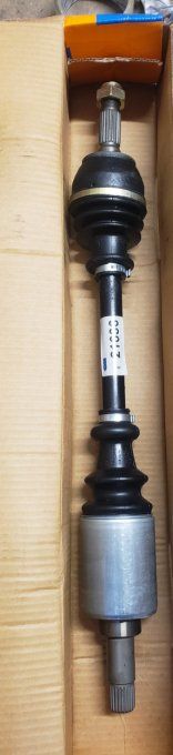 CARDAN DE TRANSMISSION GAUCHE (0.021636) PEUGEOT 205, CITROEN C15