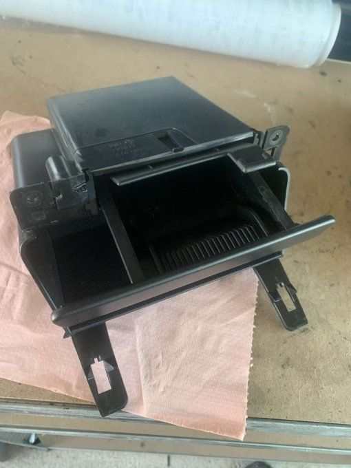 CENDRIER CONSOLE CENTRALE ARRIERE