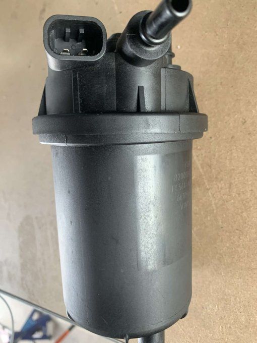 BOITIER FILTRE A CARBURANT