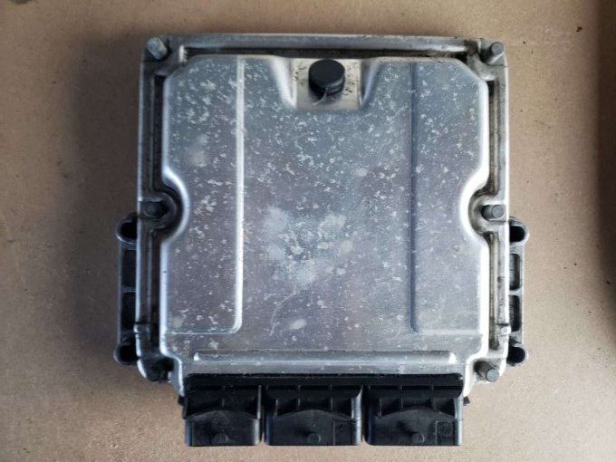 CALCULATEUR MOTEUR