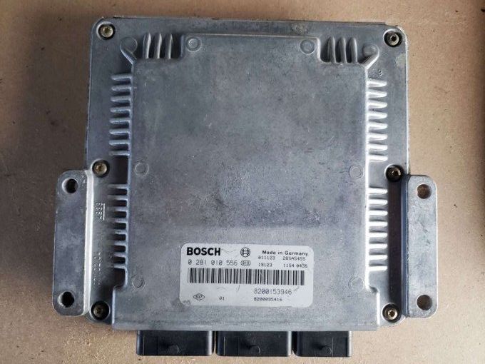 CALCULATEUR MOTEUR
